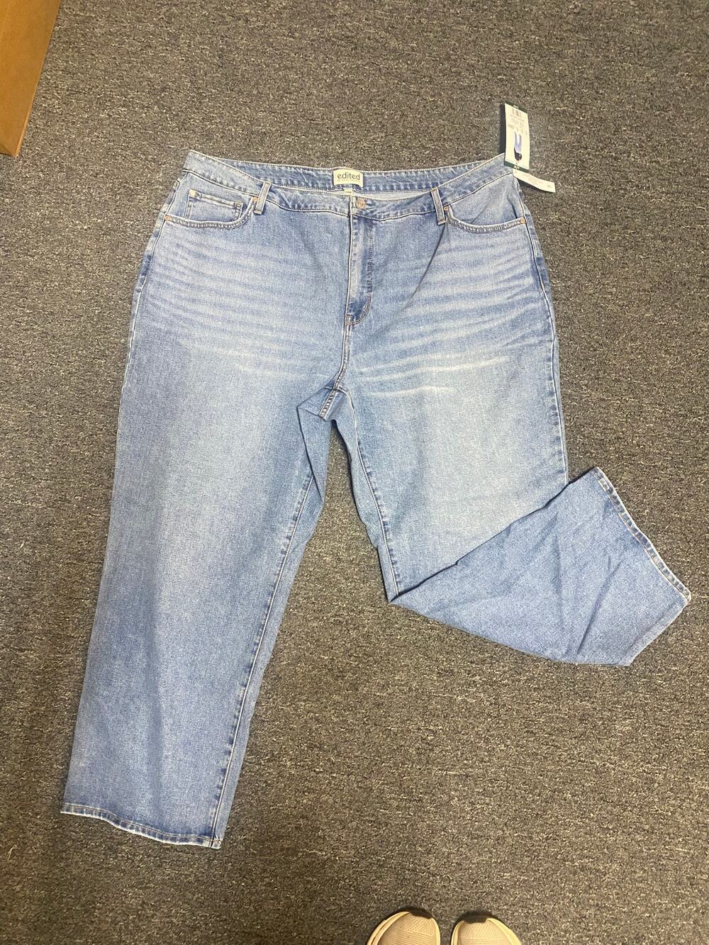 NWT - edited by Remi Bader Loose Straight Jean - 24W